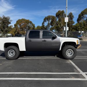 07-13 Chevy Silverado 4" Bulge Off Road Fiberglass Bedsides - 5.5 Bed