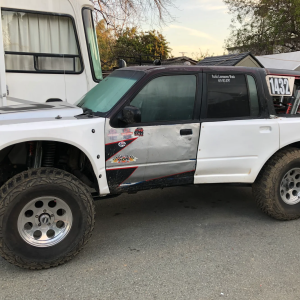 95-01 Ford Explorer 4 Door 6" Bulge Off Road Fiberglass Bedsides